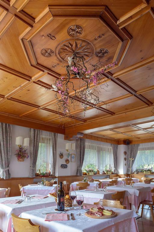 Albergo Miravalle アウロンツォ・ディ・カドーレ エクステリア 写真